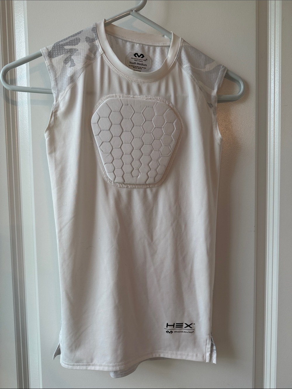 McDavid Youth Medium HEX Padded White Sleeveless Compression Top